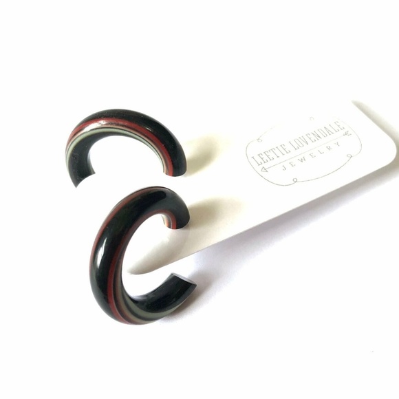 Black Stripe Vintage Lucite Tube Hoop Earrings - Picture 5 of 8